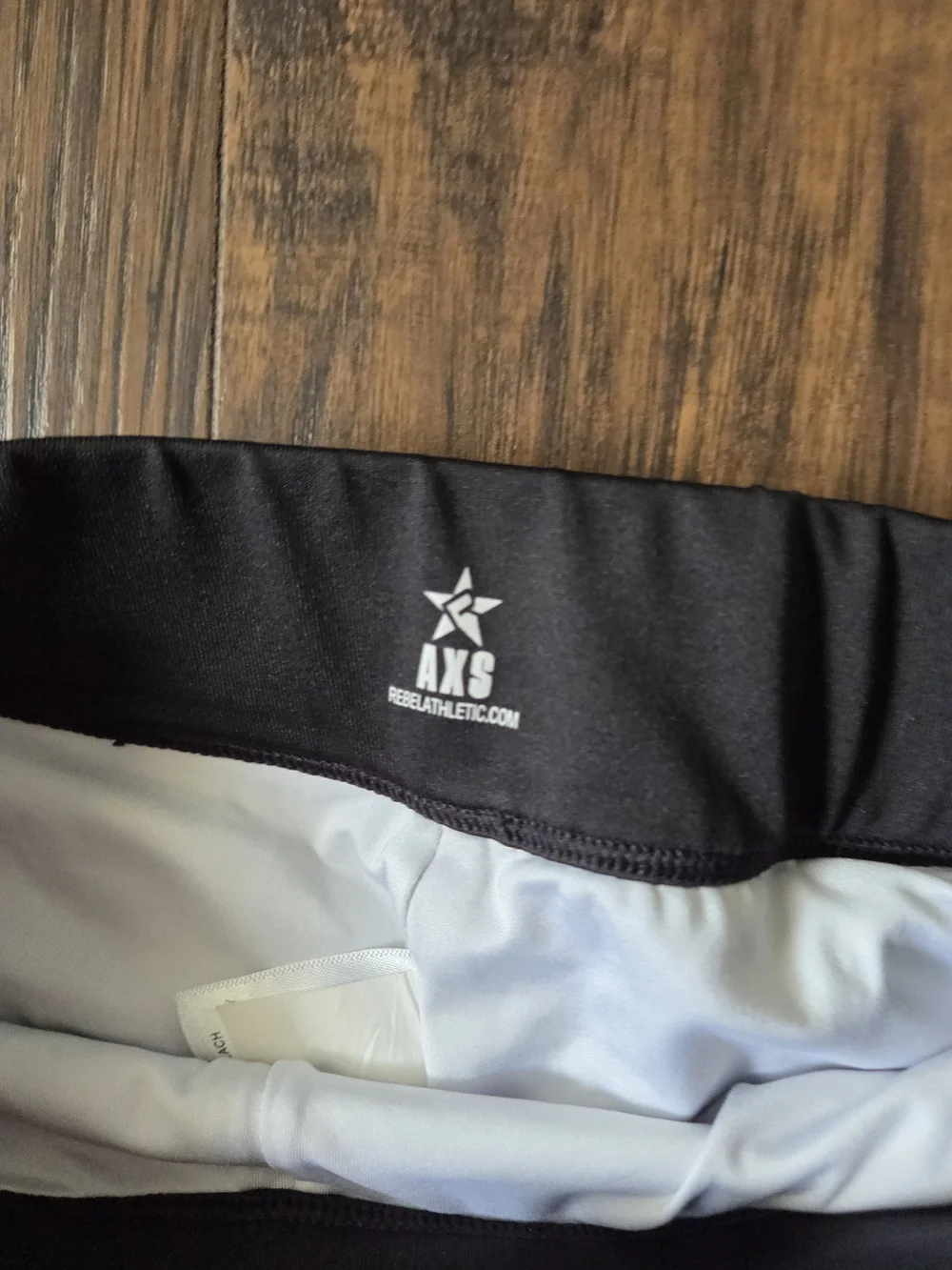 Rebel Athletics Chwer Shorts - Picture 4 of 5